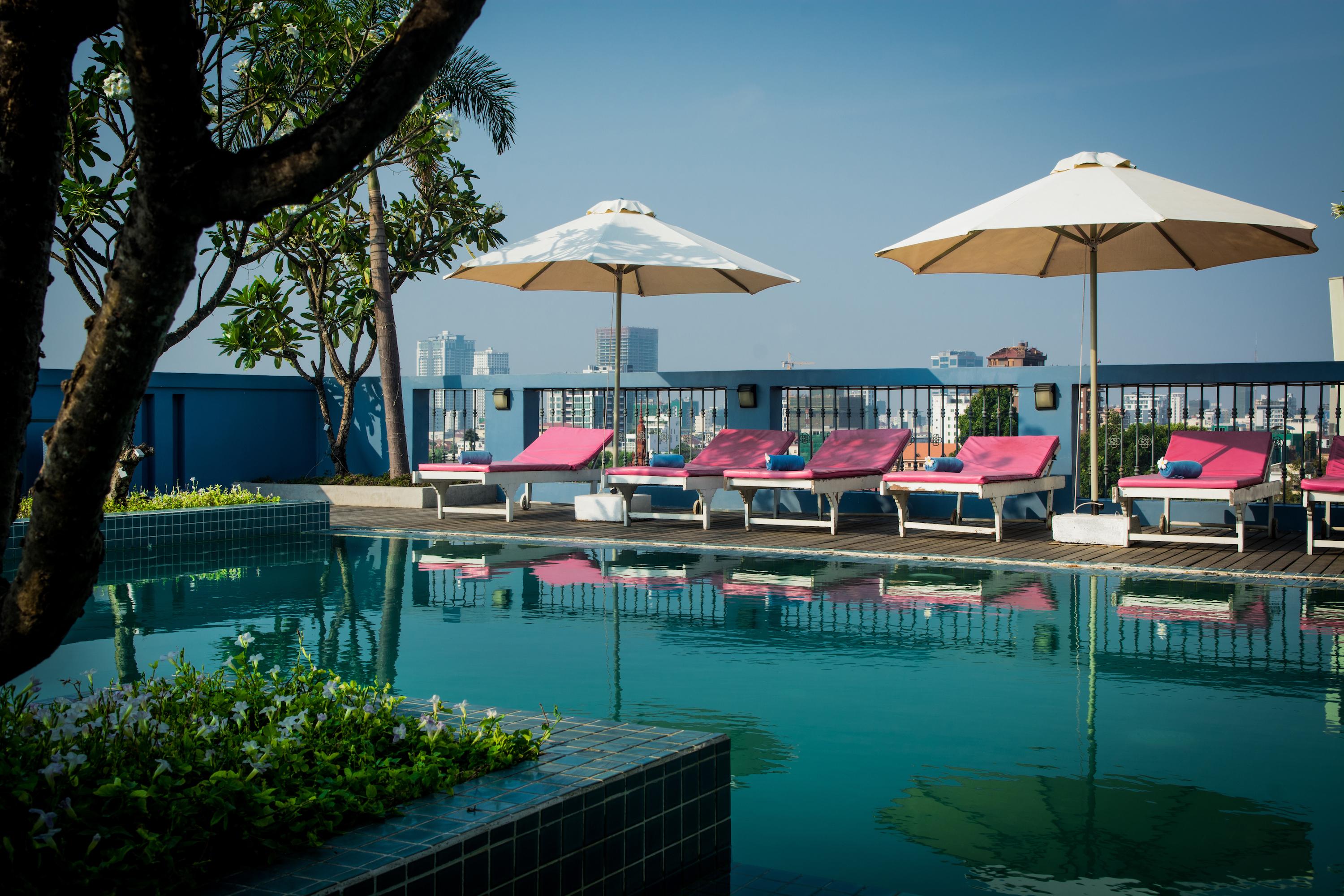 The Frangipani Royal Palace Hotel Phnom Penh Exterior photo