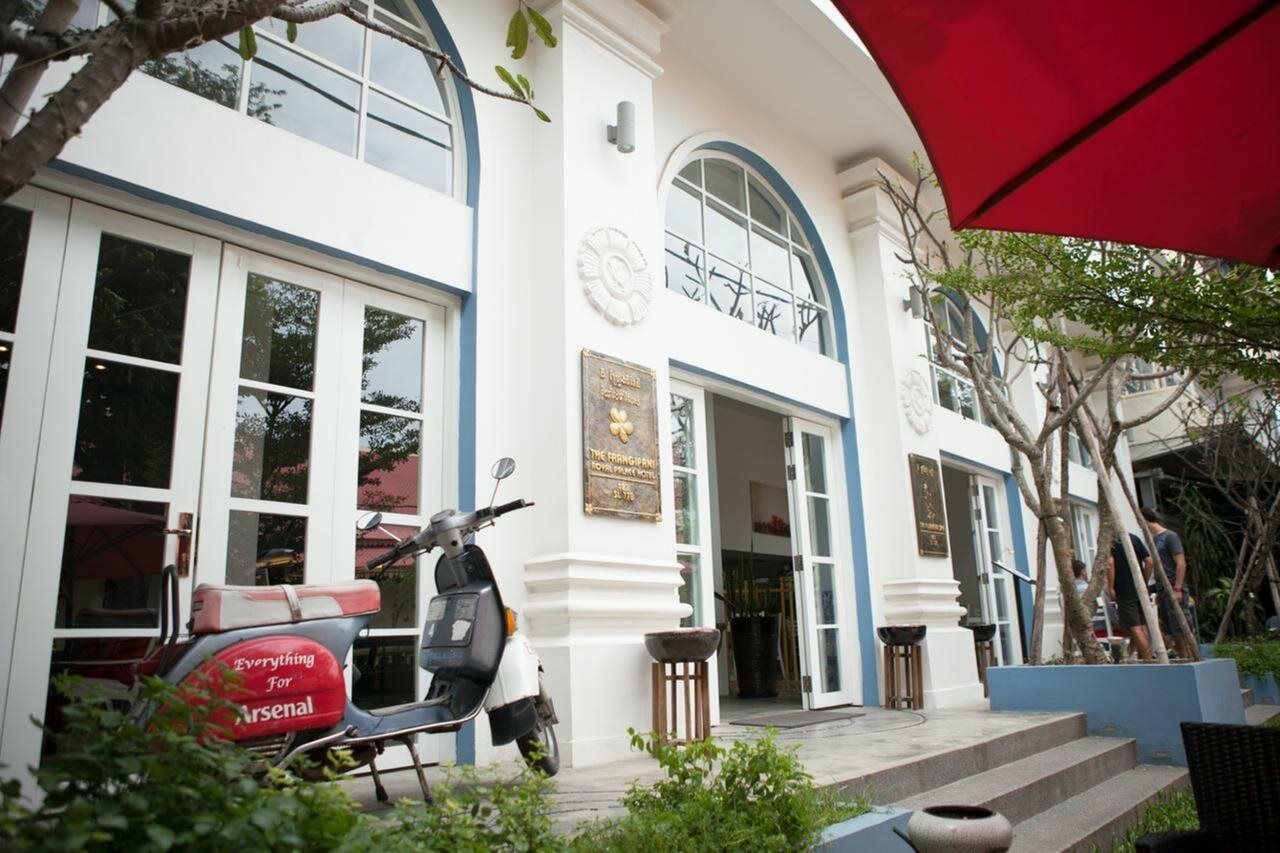 The Frangipani Royal Palace Hotel Phnom Penh Exterior photo